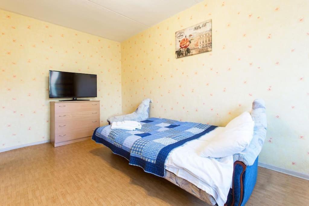 Sunny Apartment Near Bus Station 塔林 外观 照片